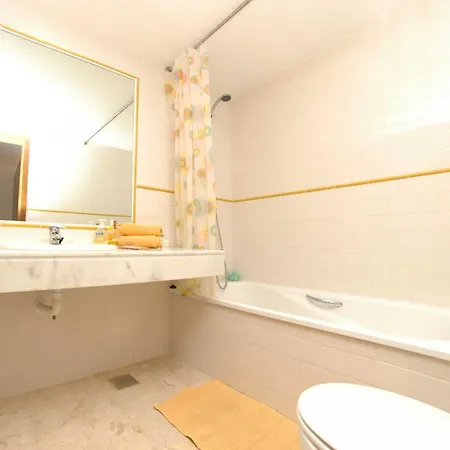 Bennecke Alferini Apartment